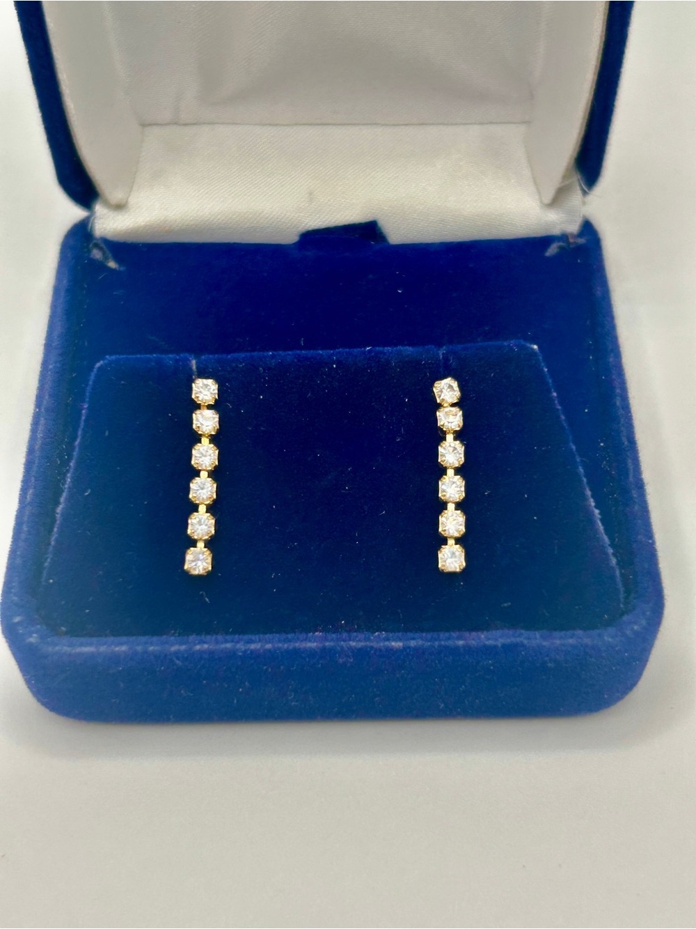 VTG Gold Drop Cubic Zirconia Diamond Earrings Dangle Style​ - Picture 2 of 13